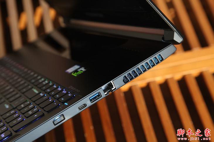 Acer掠夺者Triton700值得买吗？宏碁掠夺者Triton700 MAX-Q游戏本详细评测