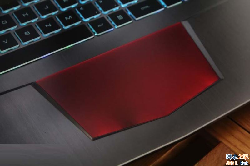 雷神Dino游戏本值不值得买?雷神Dino游戏本高清图赏