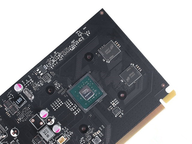 MSI微星GT 1030 Aero ITX显卡全面评测及拆解图