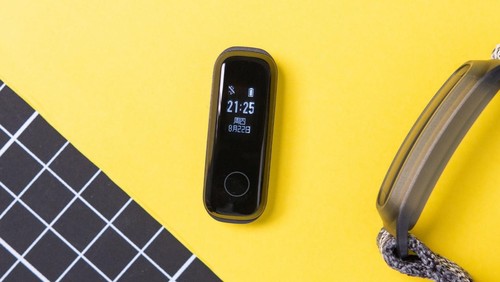 荣耀手环5篮球版值得买吗 荣耀手环5篮球版详细评测