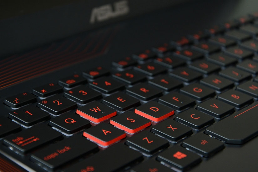 华硕ZX53V飞行堡垒怎么拆机 华硕ZX53V飞行堡垒拆解图文评测全过程