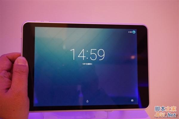 USB正反随便插 1599元运行Android 5.0诺基亚平板现场实拍图赏