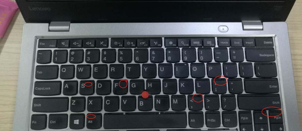 thinkpad S2笔记本怎么更换键盘? thinkpad键盘的安装方法