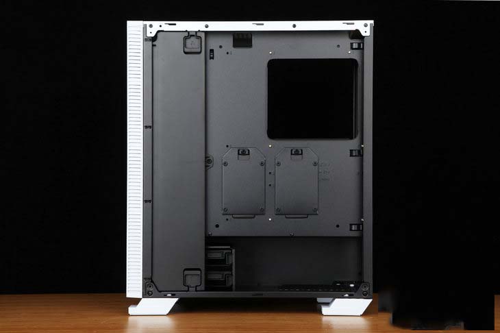 享受RGB灯效带来的澎湃激情 鑫谷套件酷炫光污染装机详细图文评测