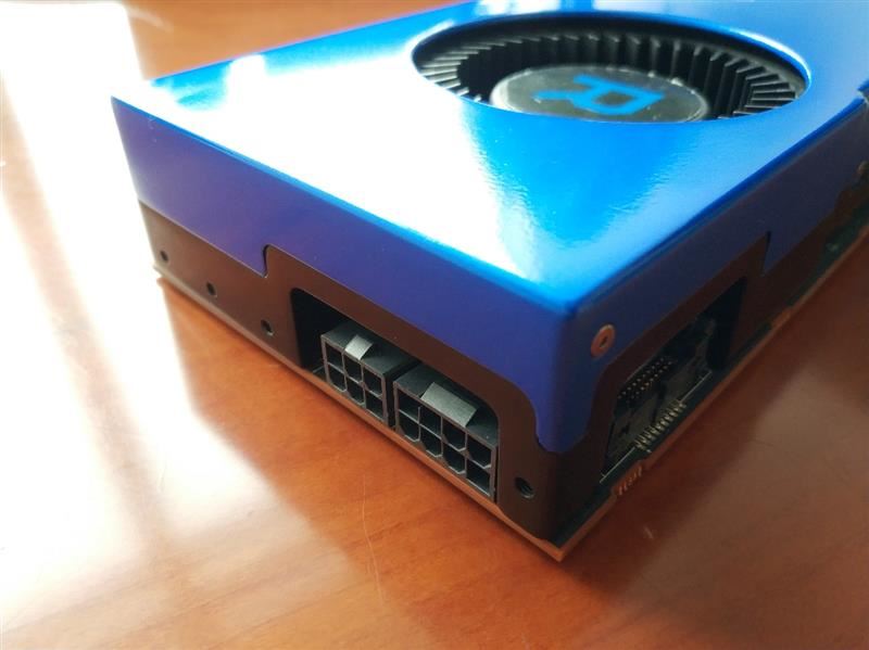 AMD Radeon Pro WX8200专业显卡评测