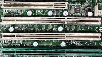 显卡PCI/AGP/PCI-E接口的区别有哪些？PCI-E接口知识科普