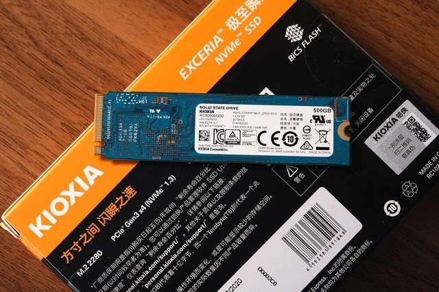 铠侠RC10值得入手吗 铠侠RC10全面评测