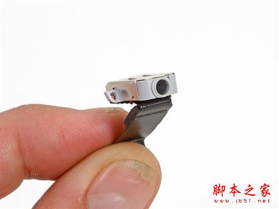 苹果新发布本本MacBook Pro Retina版本拆机详细过程（大量组图）