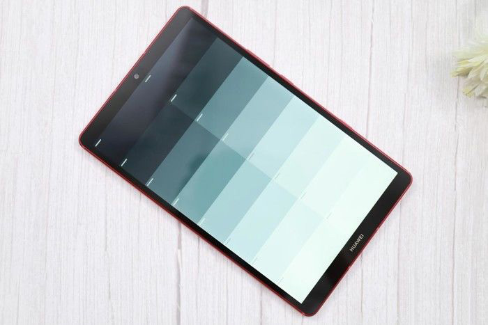 华为平板M6高能版玩游戏卡吗 华为平板M6高能版游戏性能评测