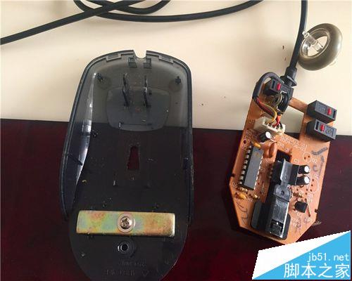 鼠标滚轮失灵该怎么拆解维修?