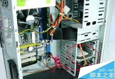 电脑开机以后硬盘吱吱响该怎么办?