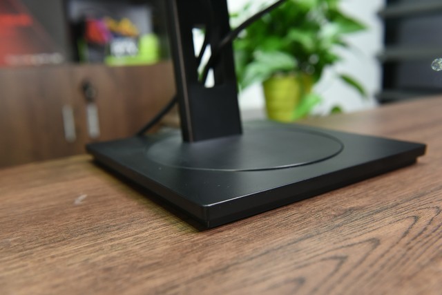 飞利浦275B1N显示器怎么样?飞利浦275B1N显示器评测