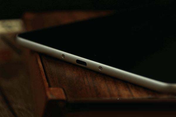 外形好看吗?1499元小米平板3香槟金开箱图赏