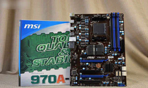 图文直播电脑组装过程：AMD定制八核独显DIY装机教程