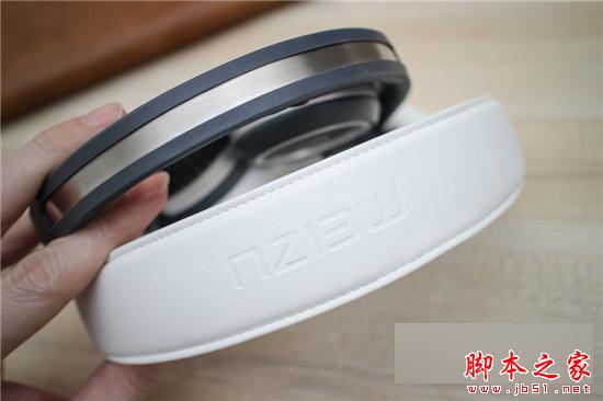 魅族hd50耳机和AKG K450哪个好 魅族hd50和AKG K450耳机区别对比评测