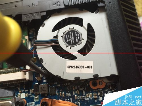 惠普笔记本 ProBook 4431S怎么拆机清理风扇？