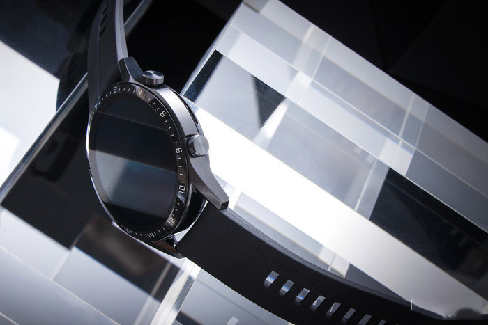 华为Watch GT 2评测:两周超长续航、支持早搏筛查、血氧饱和度监测