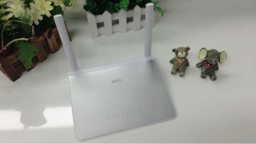 360安全路由P1/小米路由器3C/荣耀路由X1深度对比图解评测