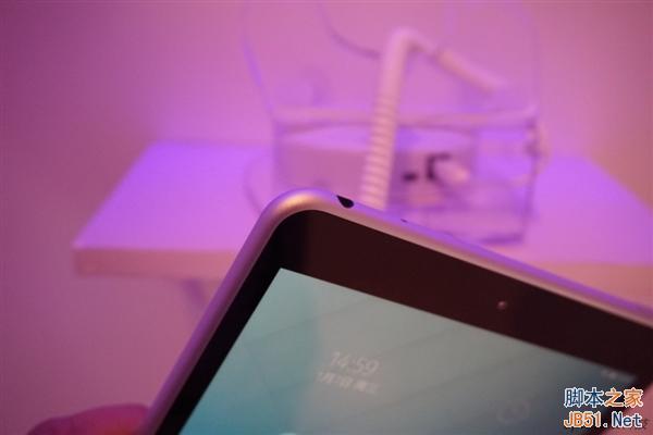 USB正反随便插 1599元运行Android 5.0诺基亚平板现场实拍图赏