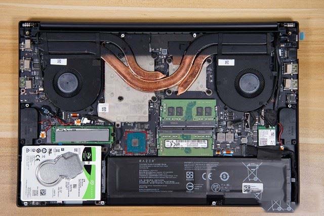 雷蛇灵刃15标准版散热好不好 雷蛇灵刃15标准版拆解与散热测试