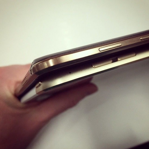 iPad Air 2 首轮订单已发货 零售版包装和简单对比