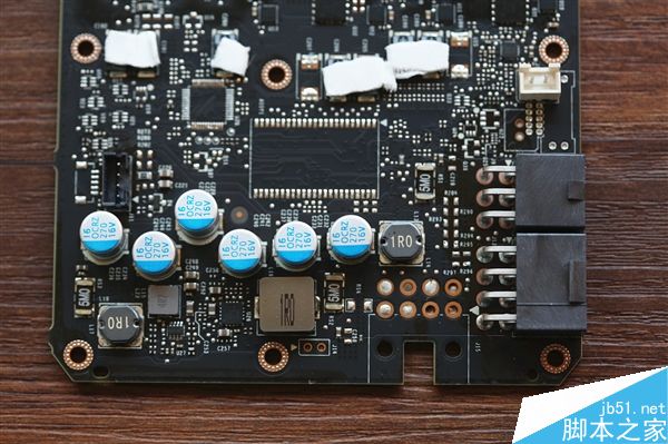 新旗舰GeForce GTX 1080 Ti公版开箱和拆解图赏:综合性能更强