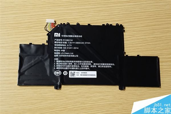 12.5英寸版和13.3英寸版有哪些区别?小米笔记本Air开箱/拆解