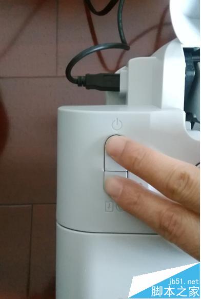 打印机黄色灯闪亮并报警怎该怎么修复?