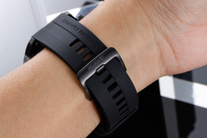 华为Watch GT 2评测:两周超长续航、支持早搏筛查、血氧饱和度监测