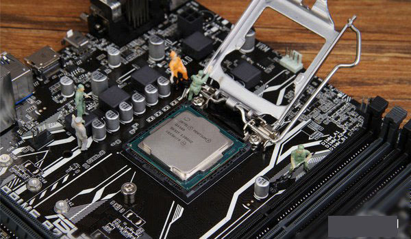 最强奔腾秒i3吗 Intel奔腾G4620处理器首发评测