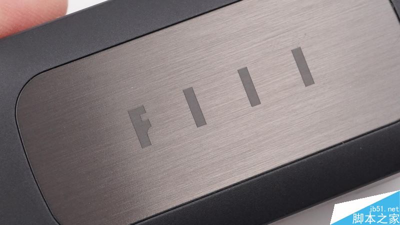 FIIL T1真无线入耳式TWS蓝牙耳机拆解图解评测