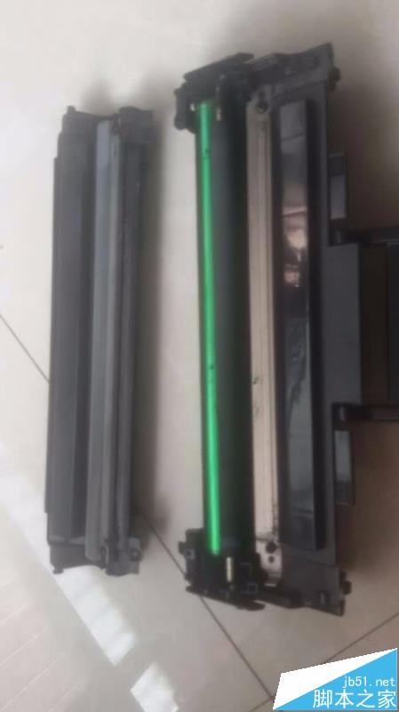 三星4321打印机怎么给硒鼓加粉?