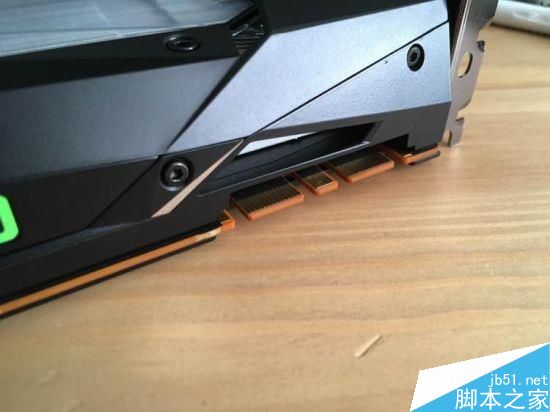 售价1200美元值得买吗?NV的新核弹Titan Xp网友开箱拆解评测