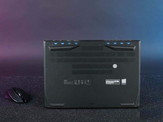 宏碁掠夺者刀锋500值得买吗 宏碁掠夺者刀锋500笔记本评测