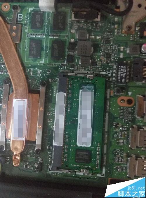 华硕v451l笔记本怎么拆机安装内存条?