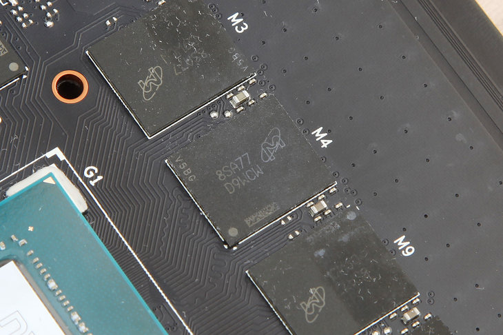 极致奢华 ROG STRIX RTX 2070 O8G GAMING显卡详细图文评测