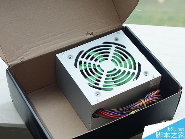 38元包邮的PC电源能用吗?五款相差一百元左右的电源实测