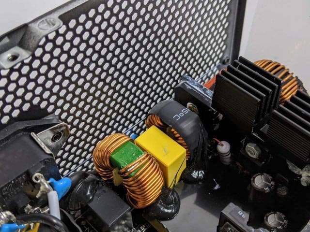 影驰电竞大师GL550值得买吗 影驰电竞大师GL550电源详细评测