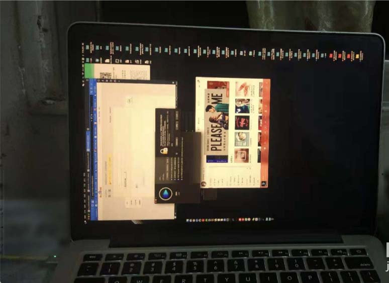 MacBook笔记本屏幕怎么设置设置竖屏显示?