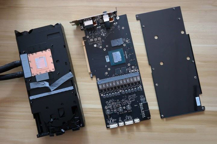七彩虹iGame RTX2070水冷显卡图解评测