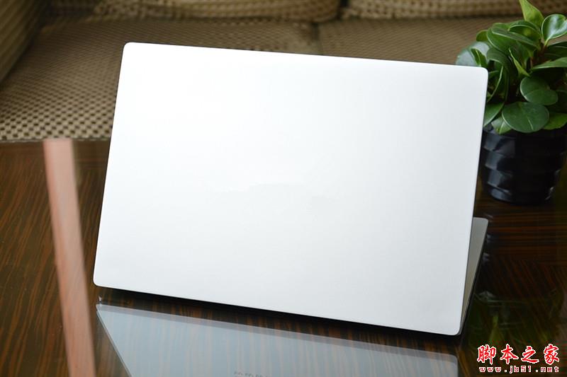 小米笔记本Air做工如何？小米笔记本Air真机首发拆解图解