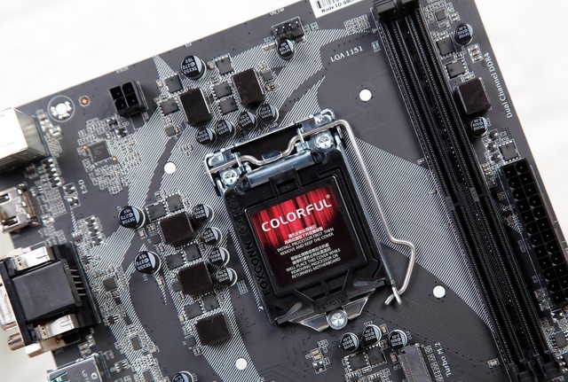 酷睿i5-8500值得买吗？Intel八代酷睿i5-8500处理器详细评测图解