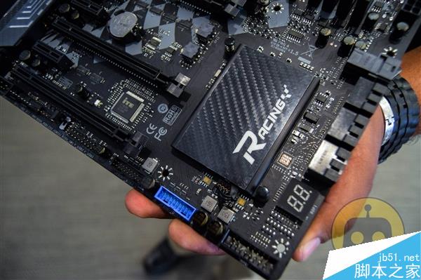 AMD Ryzen+映泰X370主板成功点亮 Ryzen加入液氮细节图