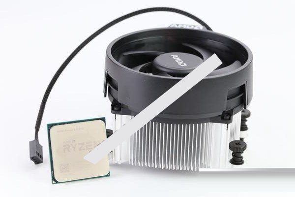 R5 1500X自带散热器吗？R5-1500X自带散热器风扇够用吗？