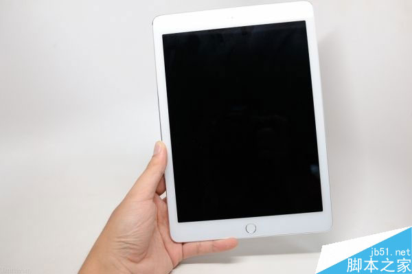 苹果iPad Air 2 机模高清谍照曝光：机身更薄静音键没了