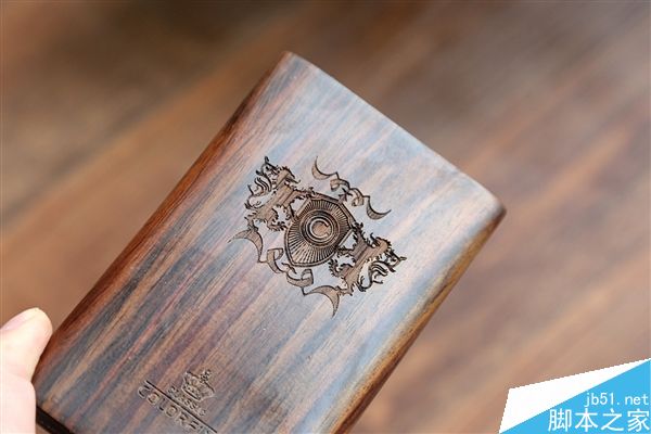 七彩虹HIFI C10开箱图赏:更加便携外观更精简