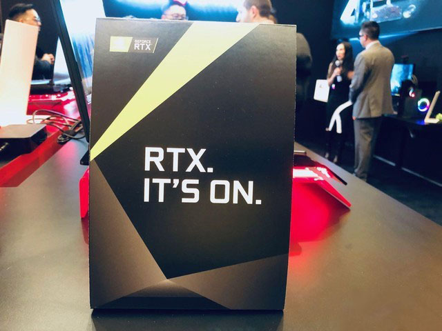 具备电竞级RTX2080却不到19mm 微星绝影GS75评测介绍