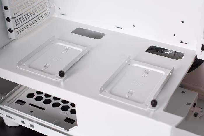 Thermaltake挑战者H3机箱值不值得买 Thermaltake挑战者H3机箱评测