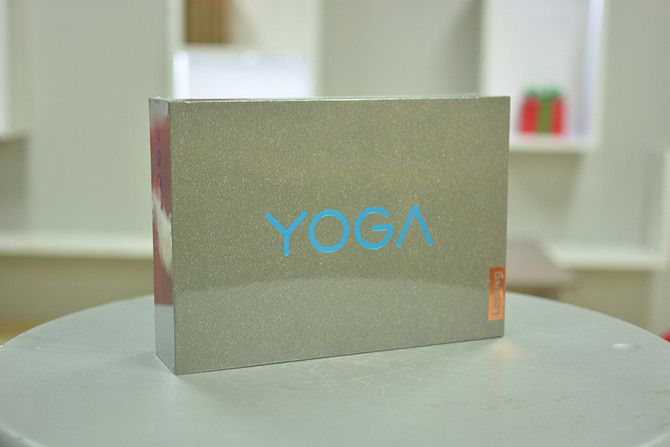 联想YOGA 720 12值得买吗？联想YOGA 720 12轻薄变形本详细图解评测