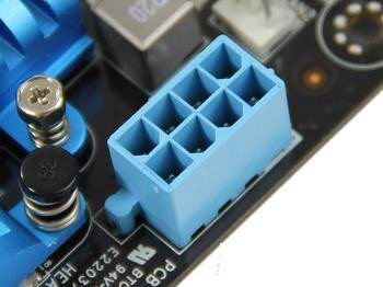 主板接口有哪些?如何组装主板扩展插槽?